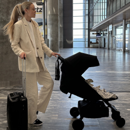 Dječja kolica Mondo - Black