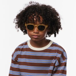 #c CHILD 5-7  Yellow Honey